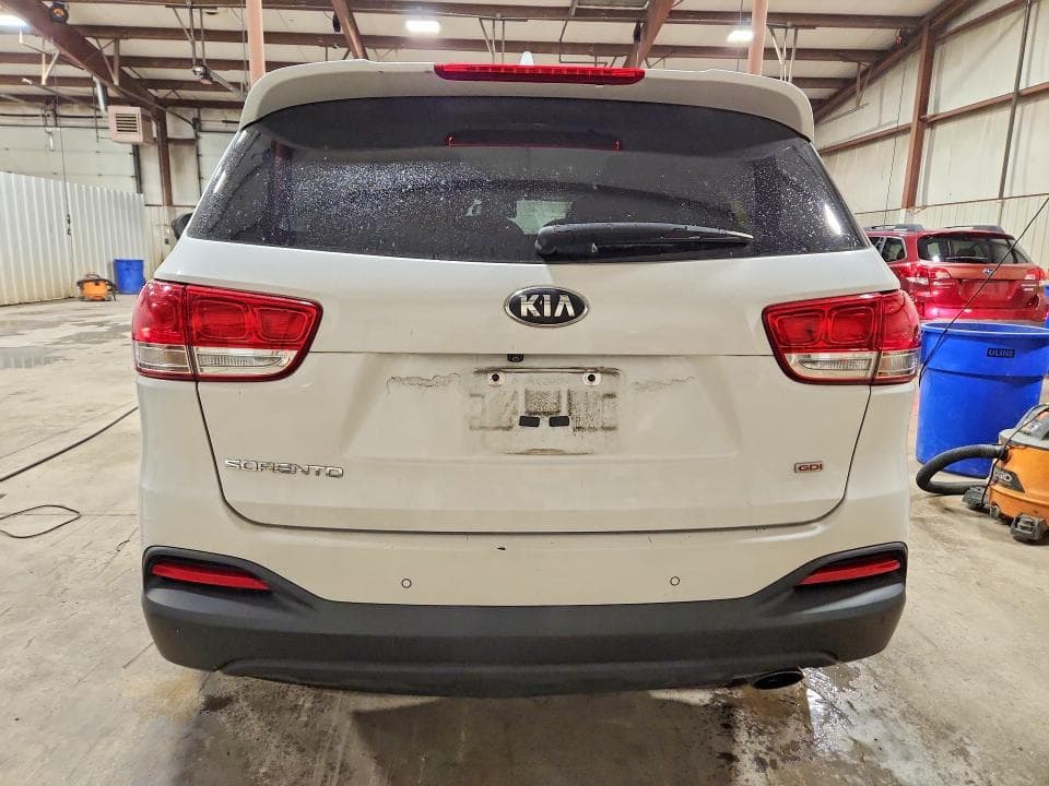 2018 KIA SORENTO LX 6
