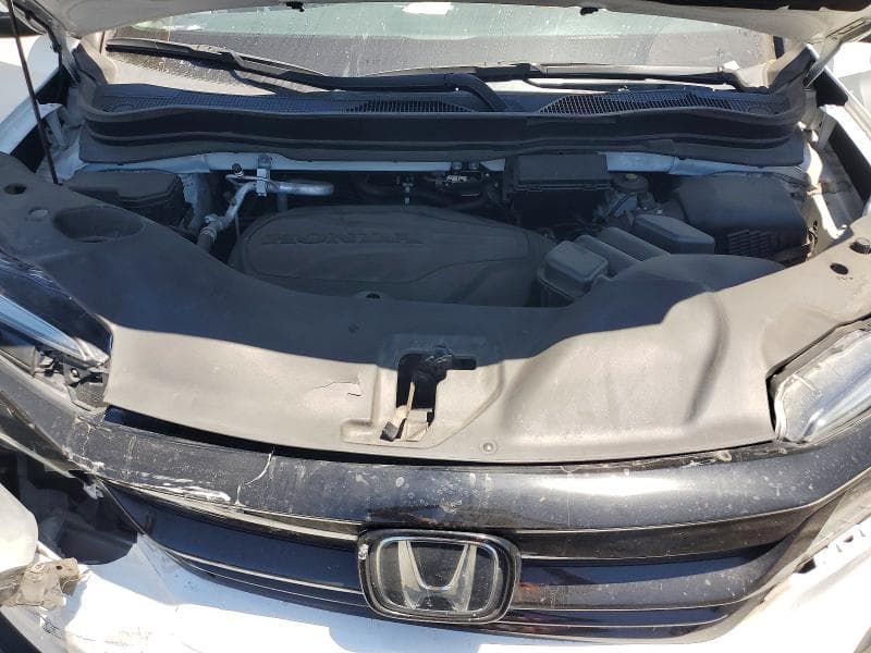 2021 HONDA PILOT SE 12