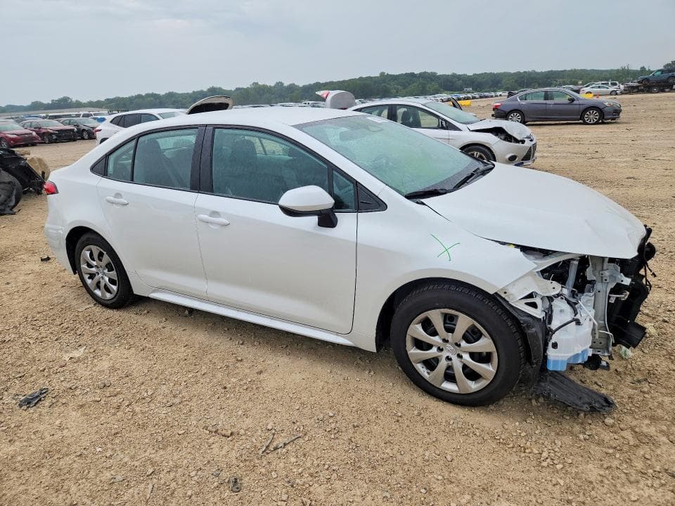 2026 TOYOTA COROLLA LE 4