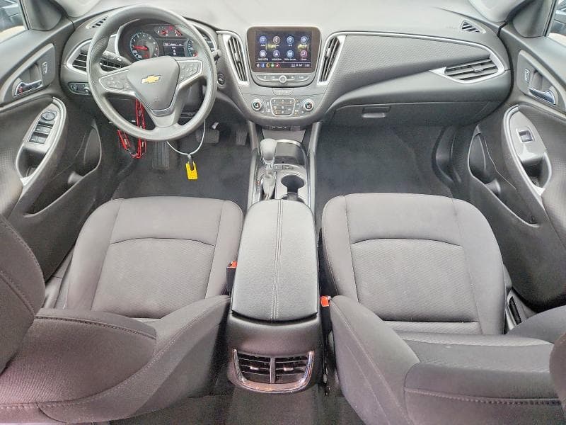 2025 CHEVROLET MALIBU LT 8