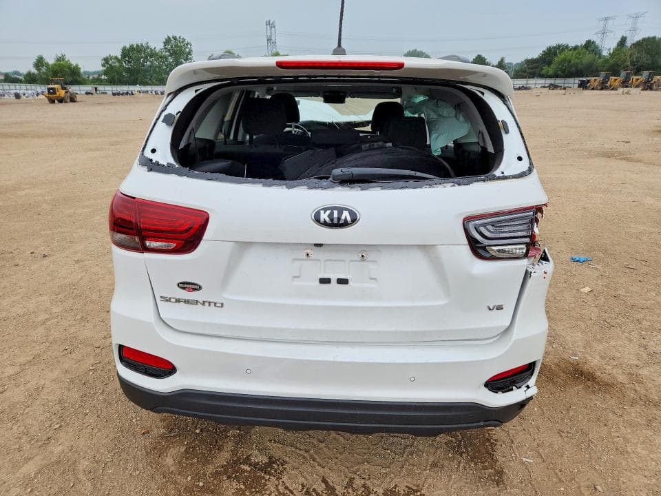 2020 KIA SORENTO S 6