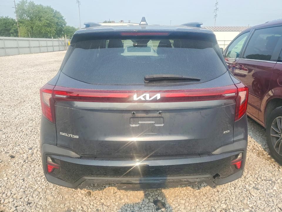 2024 KIA SELTOS EX 6
