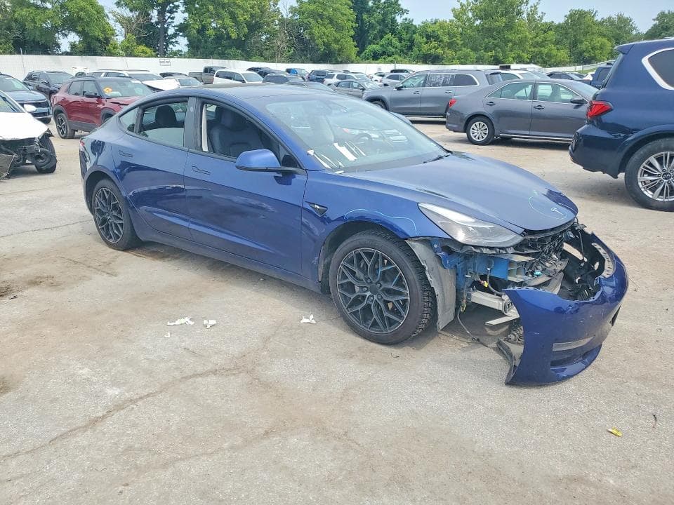 2023 TESLA MODEL 3 4
