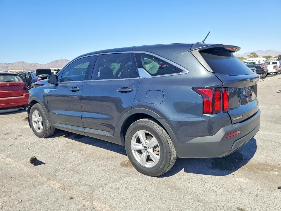 2023 KIA SORENTO LX 2