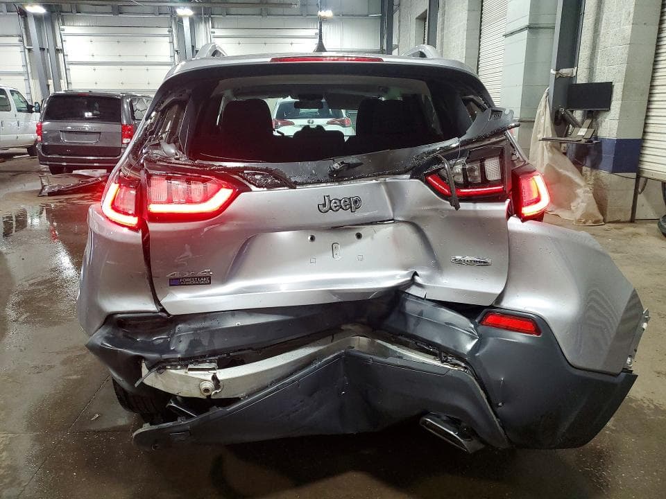 2019 JEEP CHEROKEE LATITUDE 6