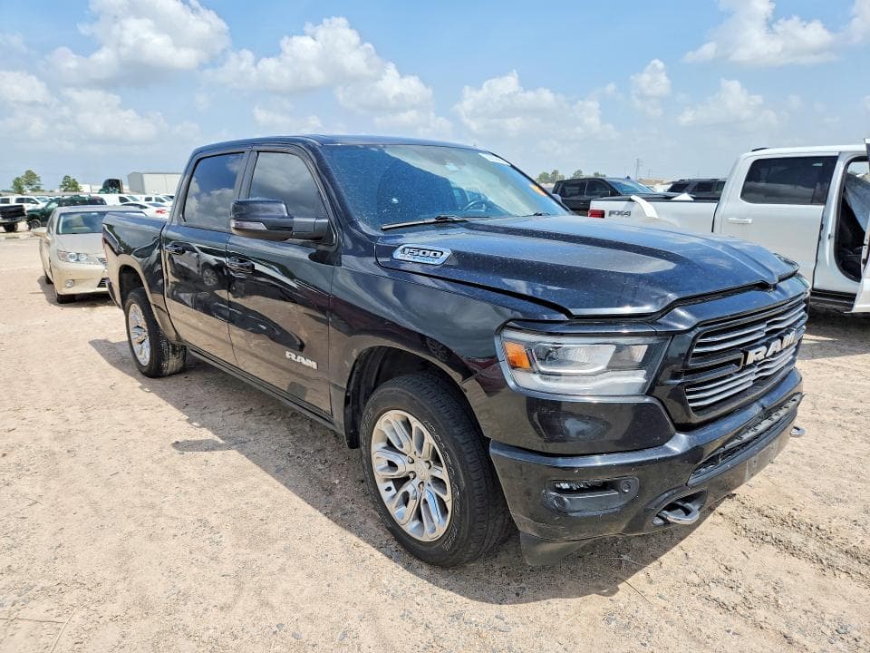2023 RAM 1500 LARAMIE 4