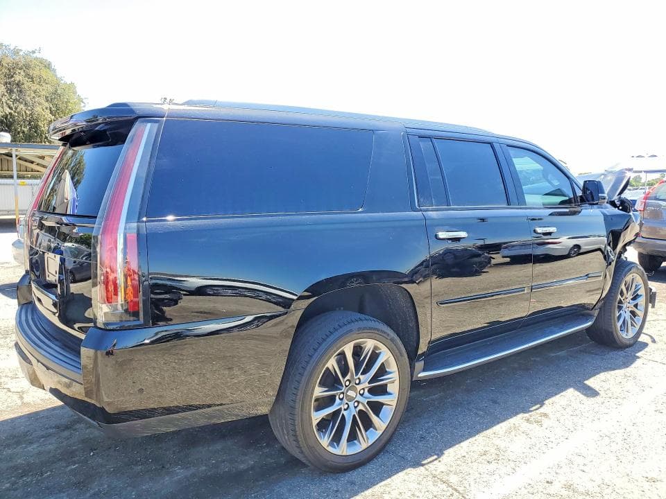 2020 CADILLAC ESCALADE ESV LUXURY 3