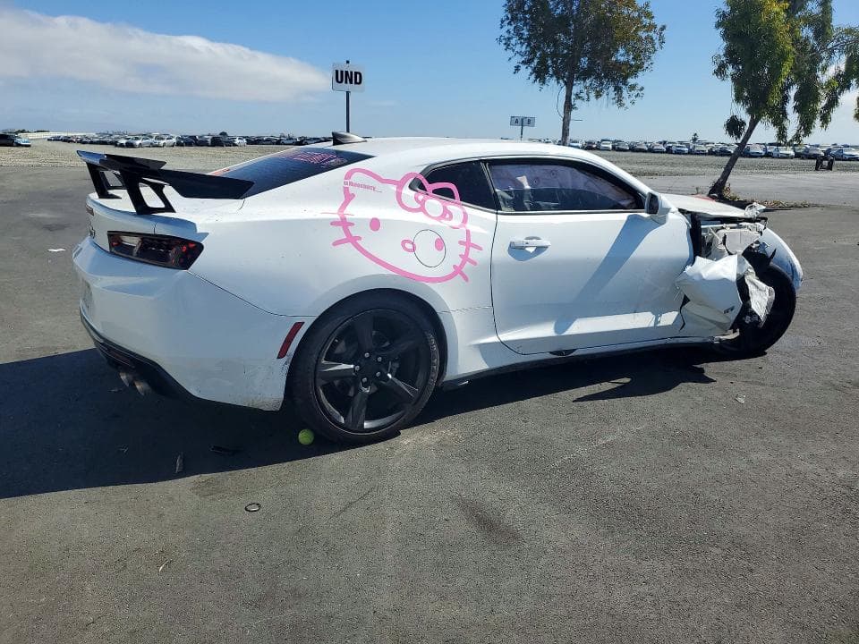 2018 CHEVROLET CAMARO LT 3