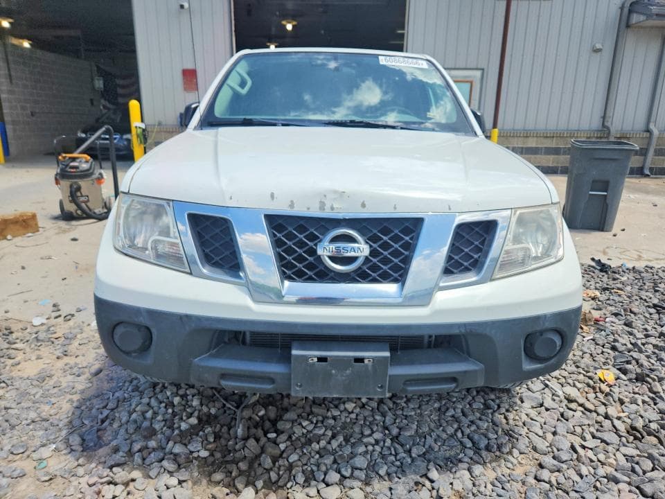 2017 NISSAN FRONTIER S 5