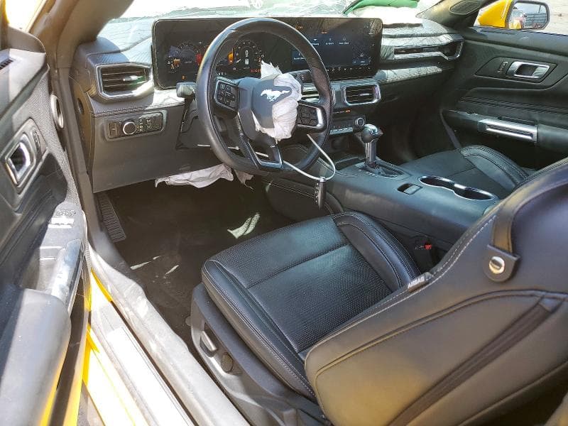 2024 FORD MUSTANG 8
