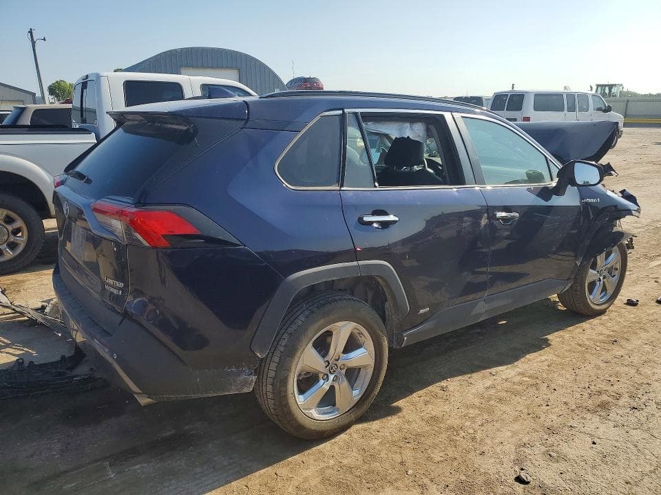 2021 TOYOTA RAV4 LIMITED 3