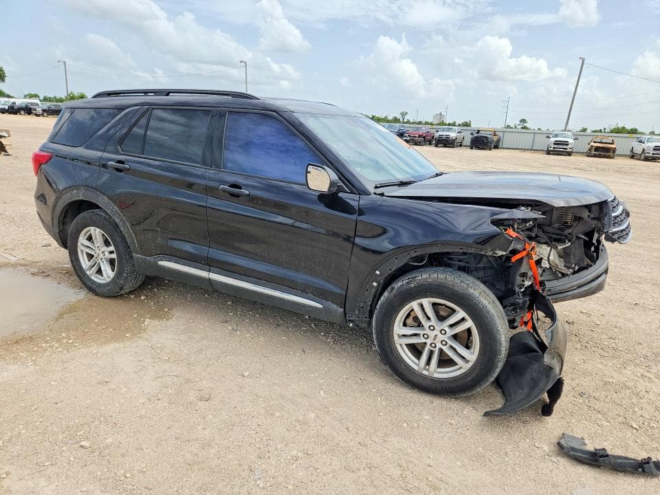 2022 FORD EXPLORER XLT 4