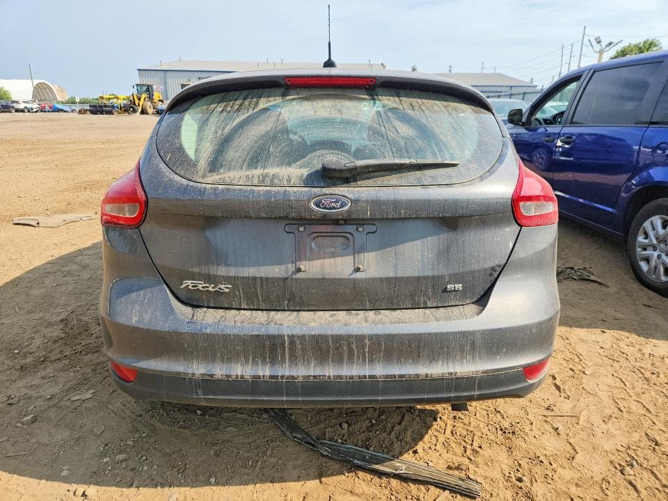 2017 FORD FOCUS SE 6