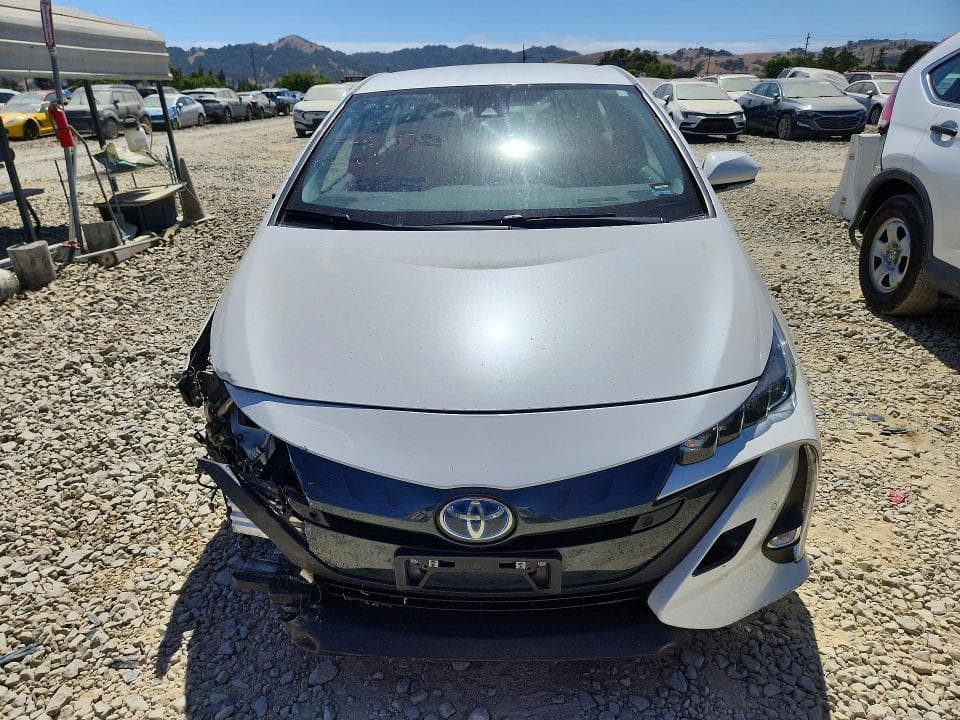 2017 TOYOTA PRIUS PRIME ADVANCED 5