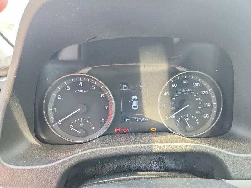 2018 HYUNDAI ELANTRA SEL 9