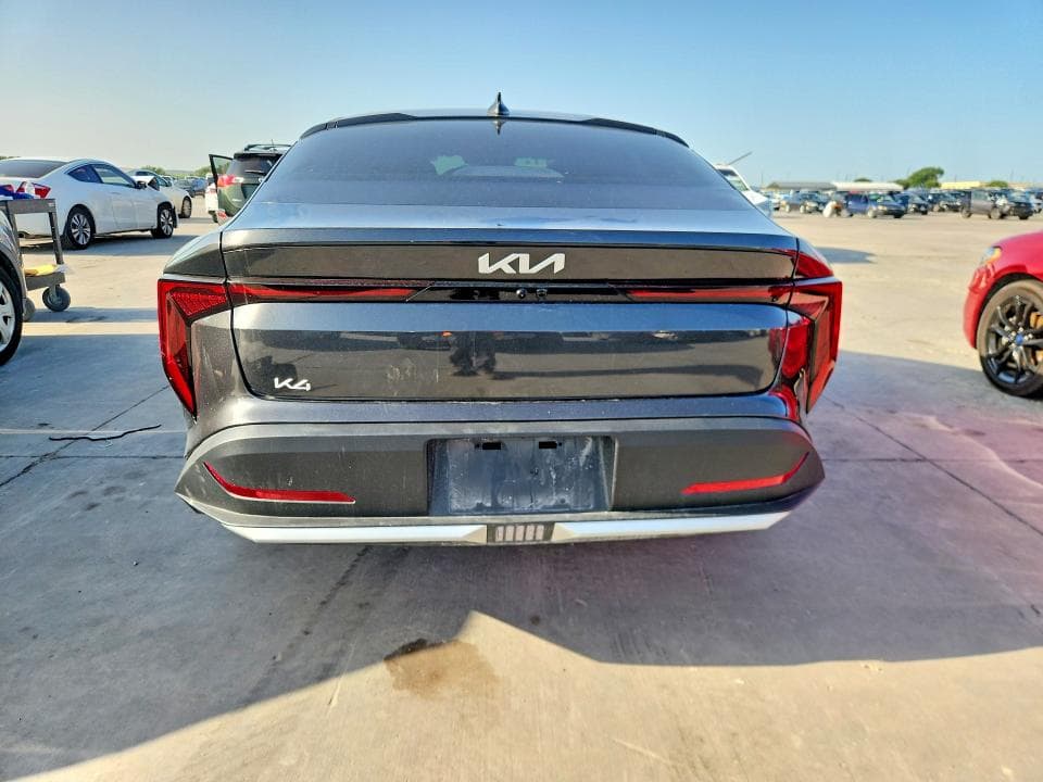 2026 KIA K4 LXS 6