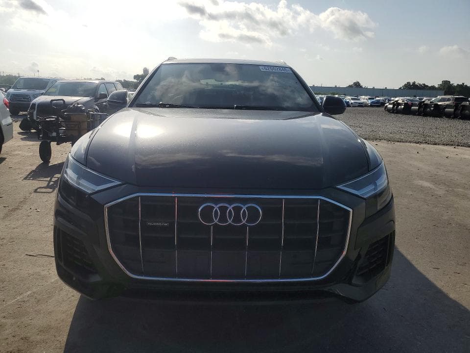 2019 AUDI Q8 PREMIUM 5