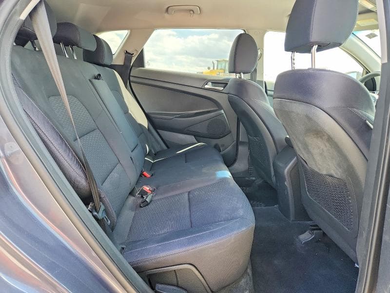 2021 HYUNDAI TUCSON VALUE 11
