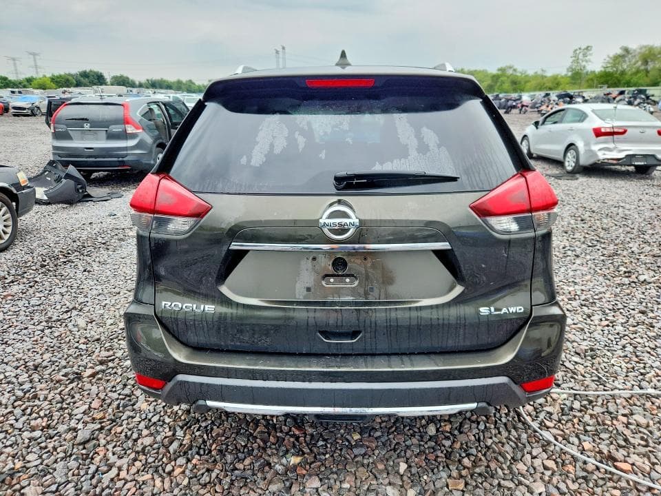 2017 NISSAN ROGUE SL 6