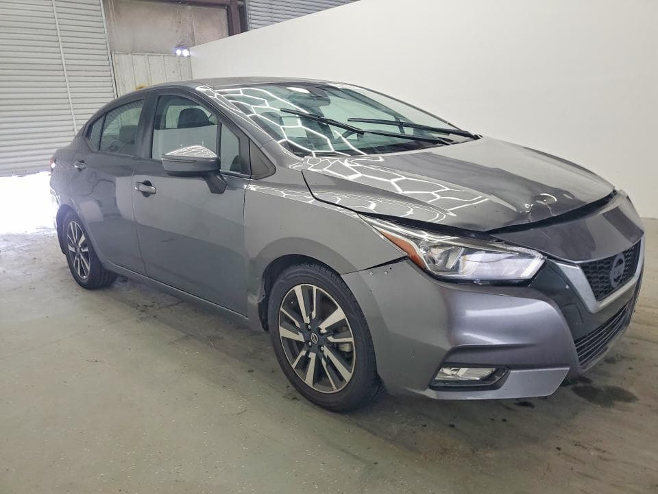 2021 NISSAN VERSA SV 4