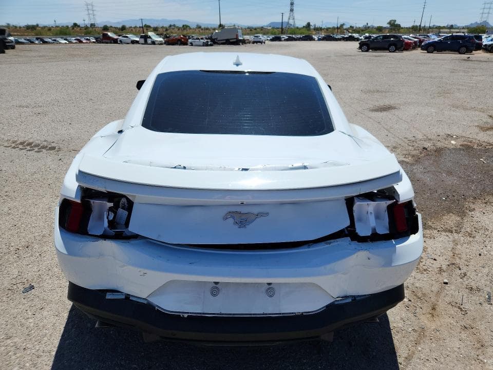2024 FORD MUSTANG 6