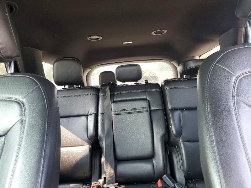 2020 FORD EXPLORER XLT 10