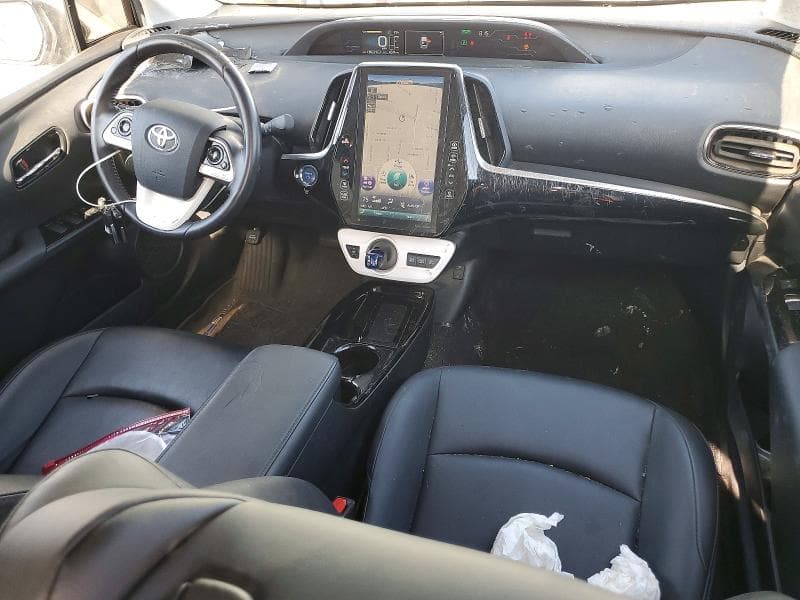 2019 TOYOTA PRIUS PRIME PREMIUM 8