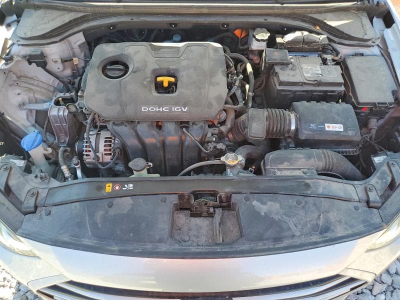 2017 HYUNDAI ELANTRA SE 11