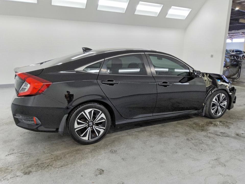 2017 HONDA CIVIC EX 3