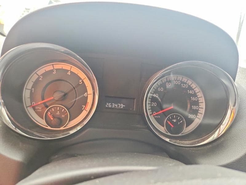 2019 DODGE GRAND CARAVAN SE 9
