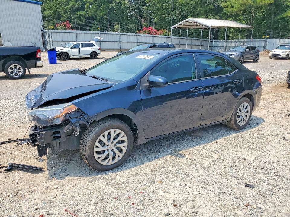 2017 TOYOTA COROLLA LE