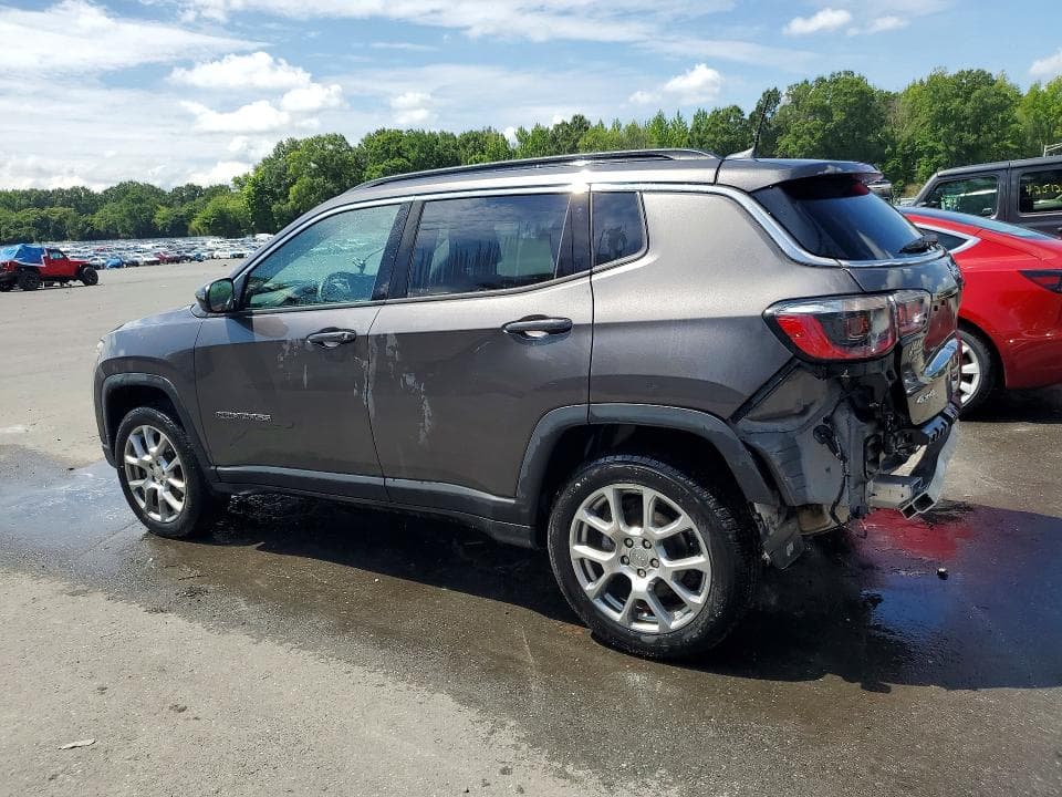 2022 JEEP COMPASS LATITUDE LUX 2