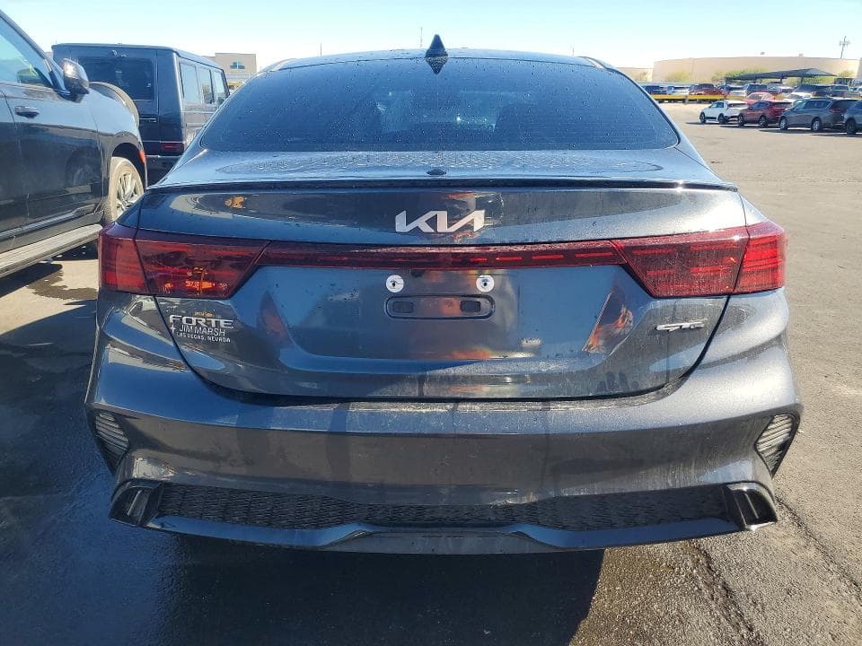 2024 KIA FORTE GT LINE 6