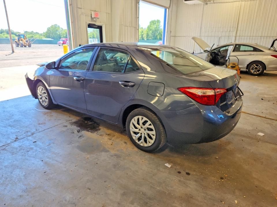 2018 TOYOTA COROLLA LE 2