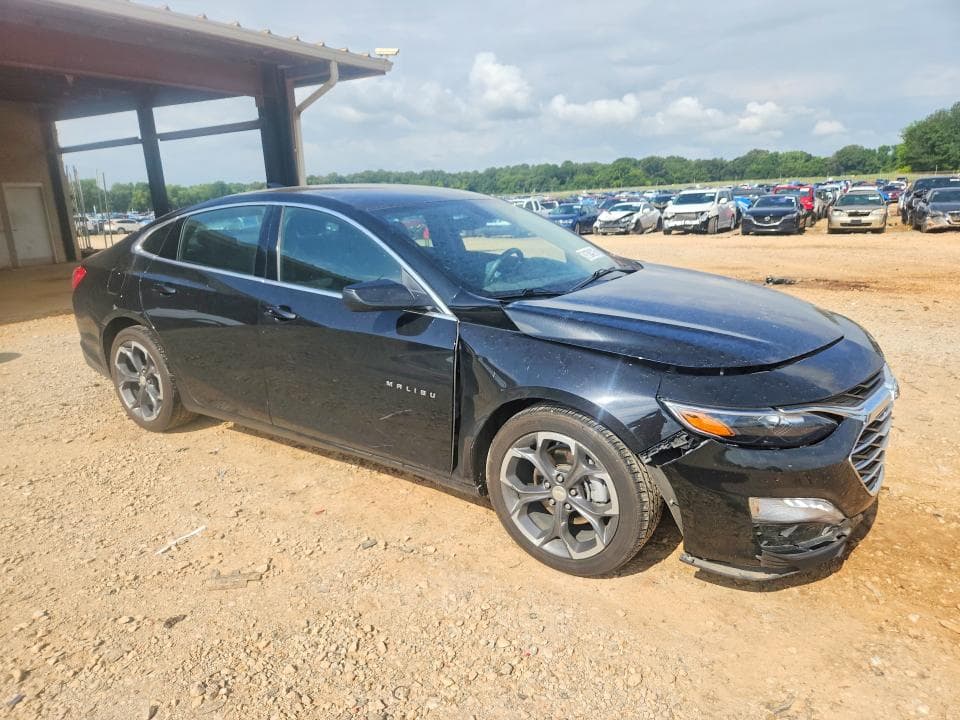 2022 CHEVROLET MALIBU LT 4