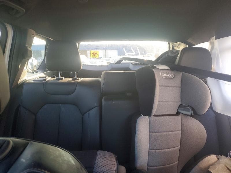 2026 JEEP CHEROKEE LAREDO 10