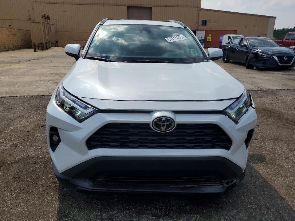 2025 TOYOTA RAV4 XLE PREMIUM 5