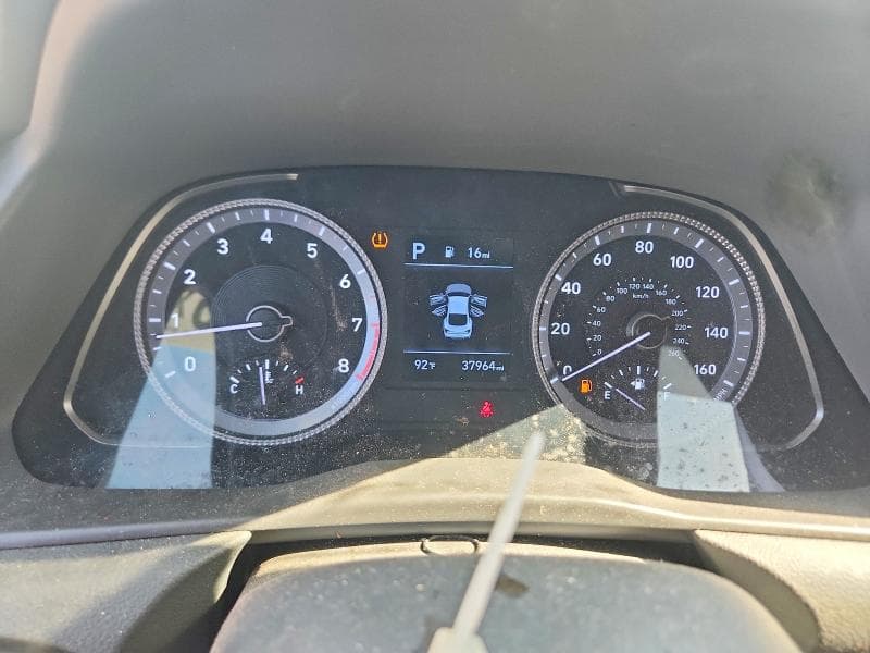 2021 HYUNDAI SONATA SE 9
