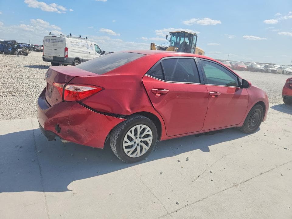 2018 TOYOTA COROLLA LE 3