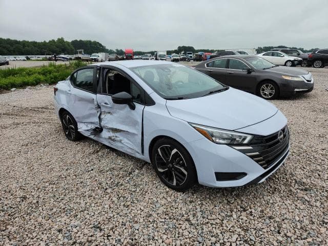 2024 NISSAN VERSA SR 4