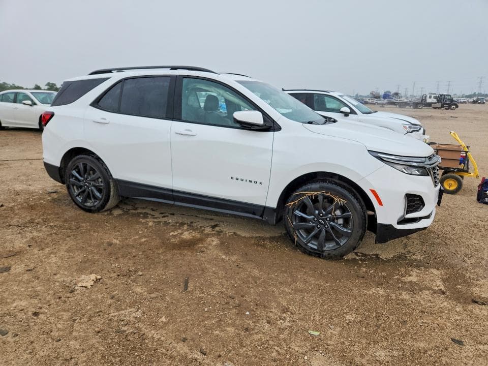2022 CHEVROLET EQUINOX RS 4
