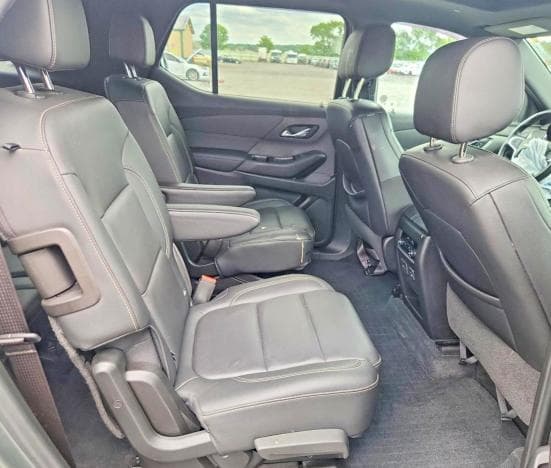 2022 CHEVROLET TRAVERSE LT 11