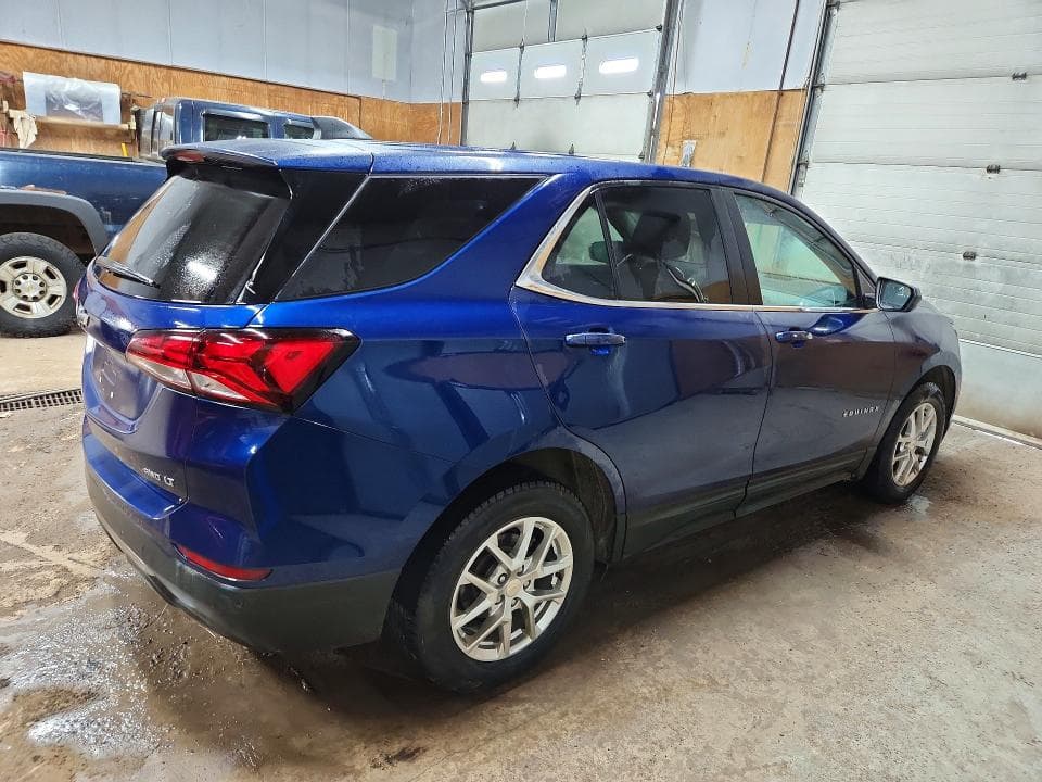 2022 CHEVROLET EQUINOX LT 3