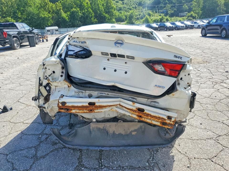 2019 NISSAN ALTIMA SR 6