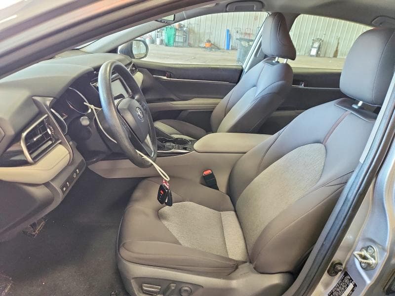 2019 TOYOTA CAMRY LE 7