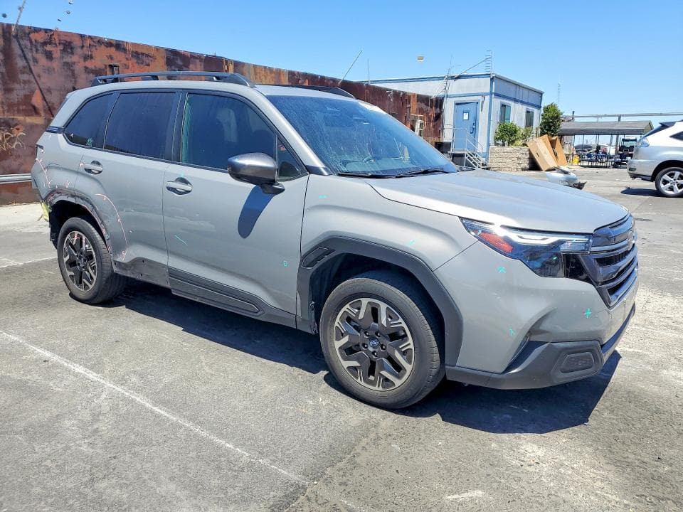 2025 SUBARU FORESTER PREMIUM 4
