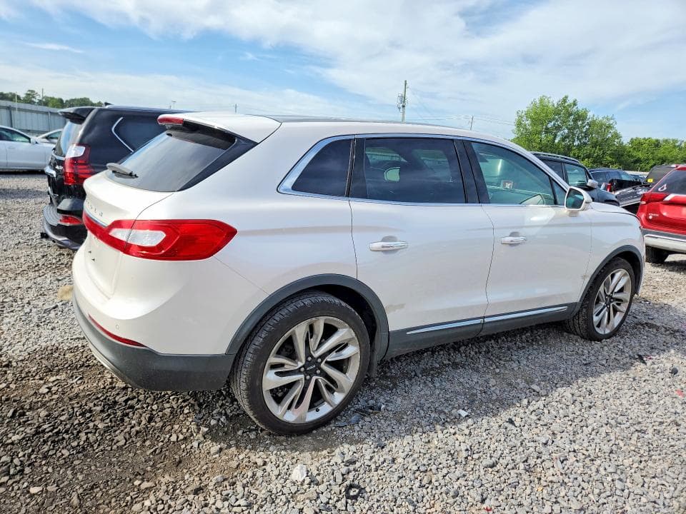 2017 LINCOLN MKX RESERVE 3