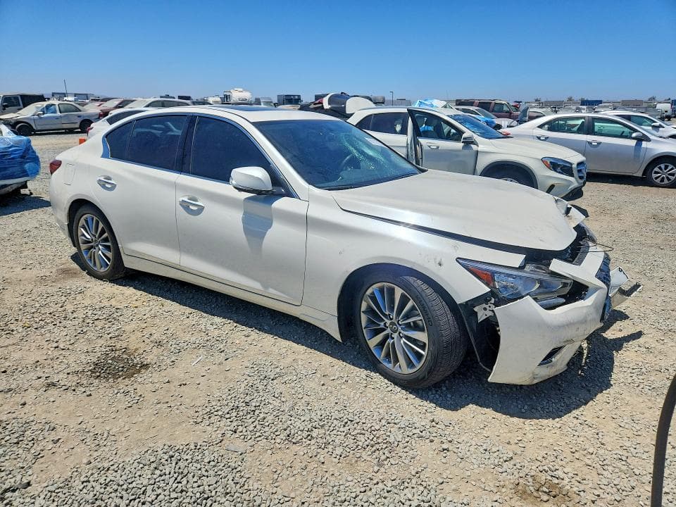 2023 INFINITI Q50 LUXE 4