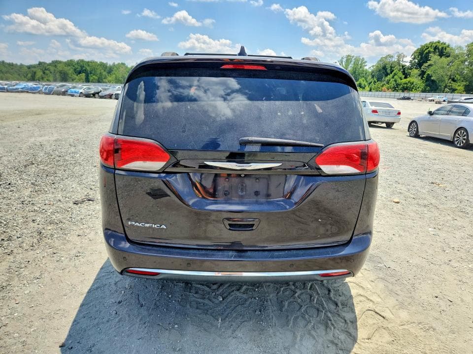 2017 CHRYSLER PACIFICA TOURING L 6