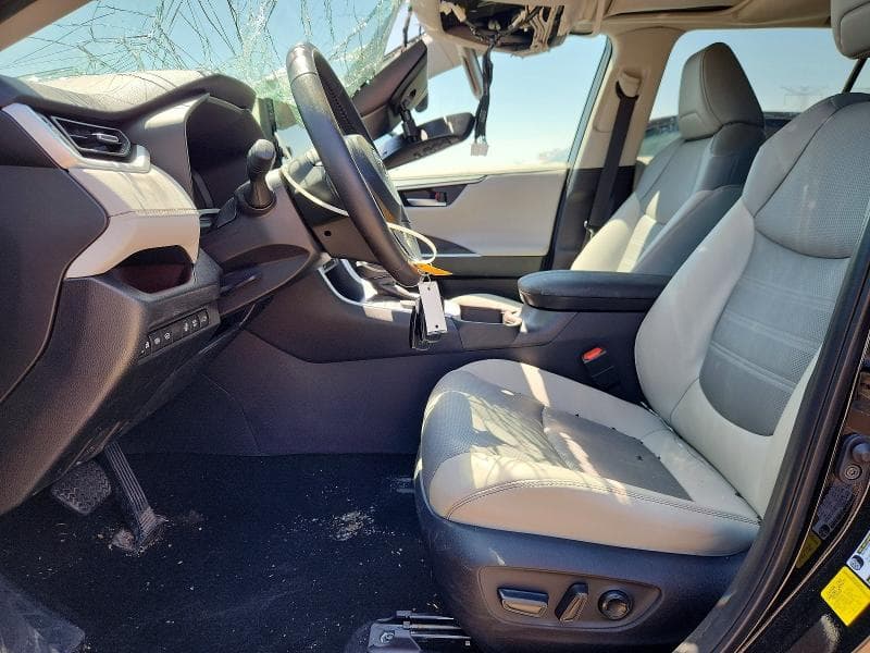2025 TOYOTA RAV4 LIMITED 7